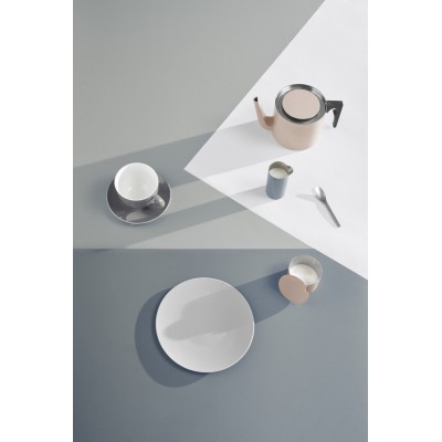 dzbanek do herbaty Arne Jacobsen 1,25 l różowy Stelton