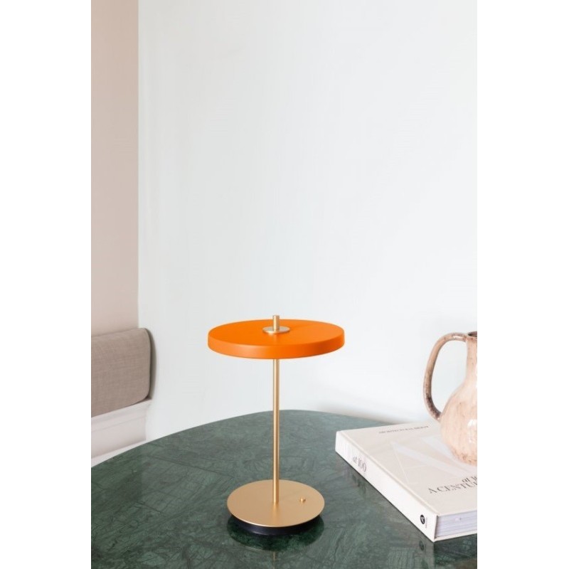 Przenośna lampa stołowa Asteria Move, Ø20 cm, pomarańczowa, UMAGE