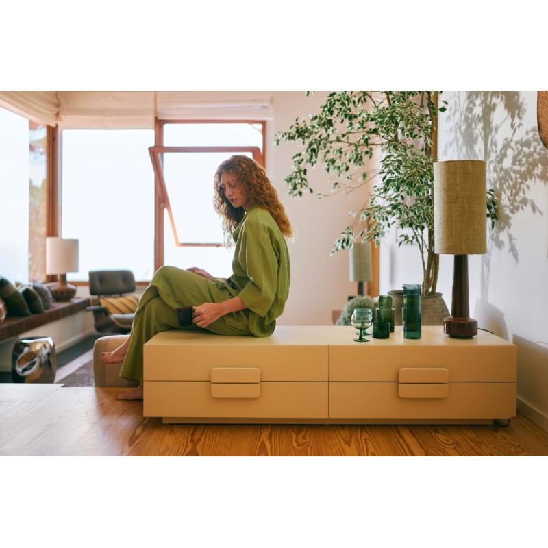 Szafka Specious niska, kremowa, HKLiving