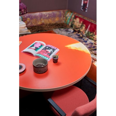 Pomarańczowy, okrągły stół do jadalni, HKLiving